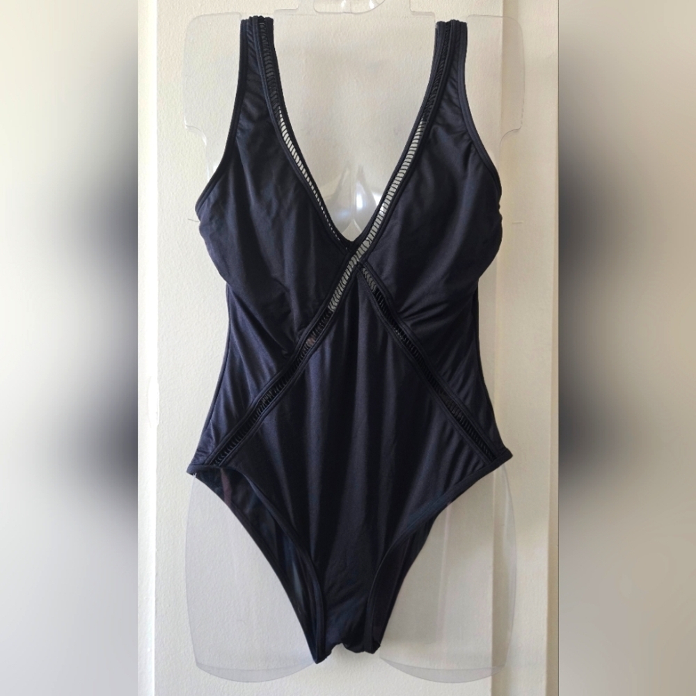 Micheal Kors Elegant Black Women's Swimsuit One Piece